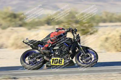 media/Dec-07-2025-CVMA (Sun) [[3e7d2de5dc]]/Race 18-Formula Twins-Formula 40 UL/